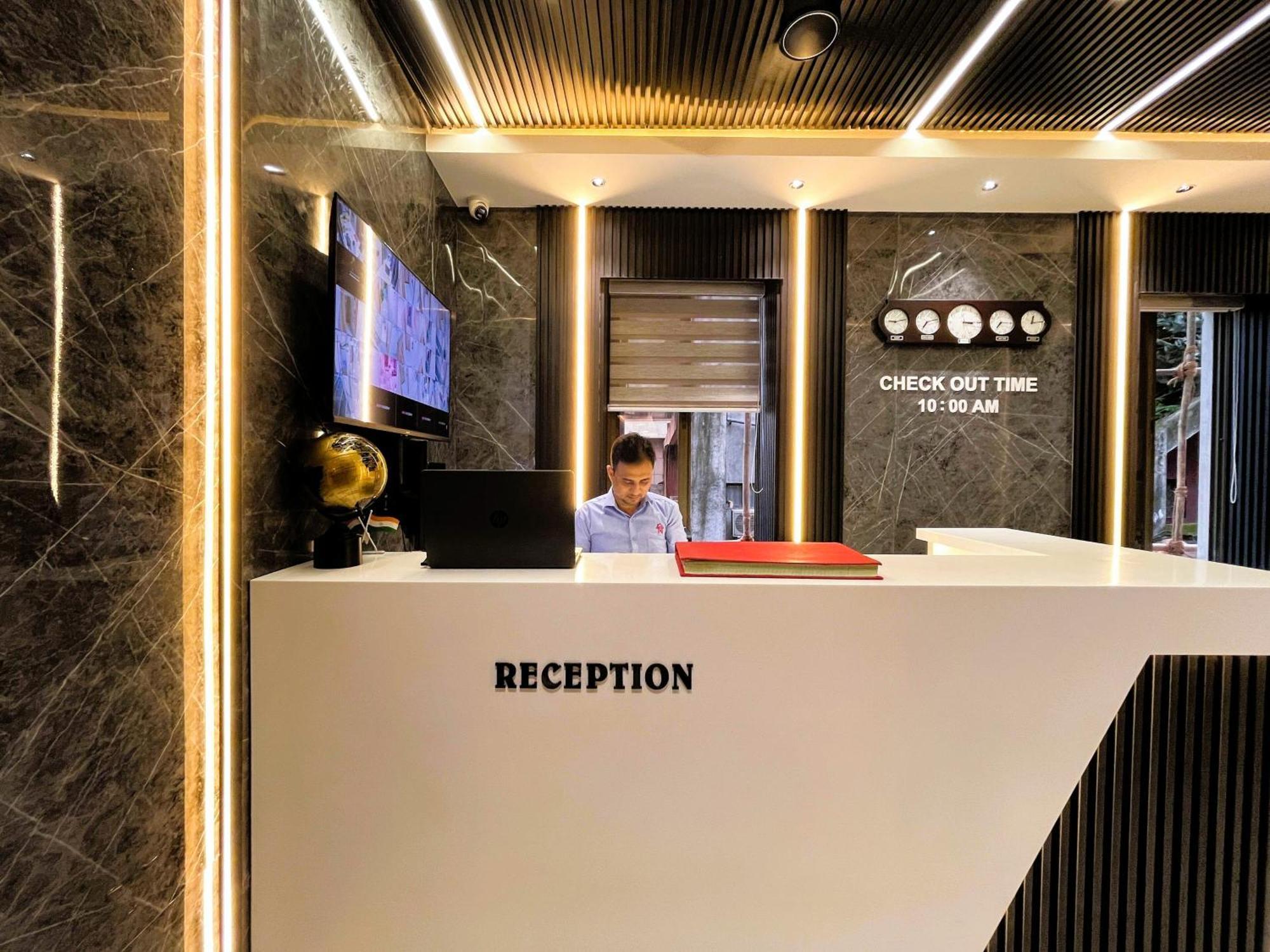 Hotel National - Grant Road, Mumbai